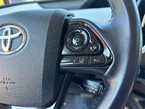 Used 2020 Toyota Prius Prime XLE image 20