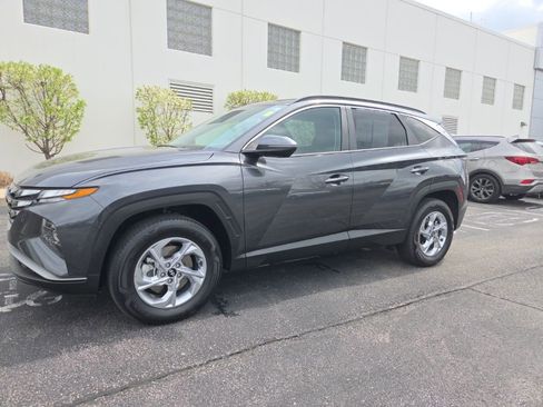 Certified 2023 Hyundai Tucson SEL AWD/4WD image 2