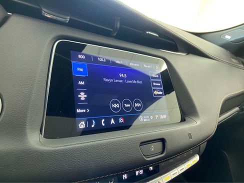 Used 2021 Cadillac XT4 Sport w/ Sun And Sound Package image 26