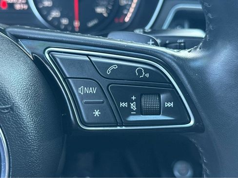 Used 2019 Audi A4 2.0T Premium image 23