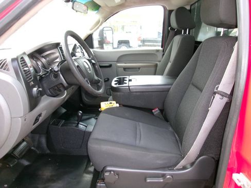 Used 2011 Chevrolet Silverado 3500 W/T w/ Snow Plow Prep Package AWD/4WD image 17