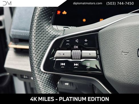 Used 2025 Nissan Ariya Platinum AWD/4WD image 31
