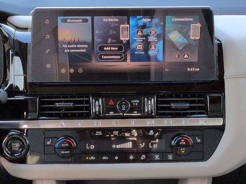 New 2026 Nissan Pathfinder SL image 20