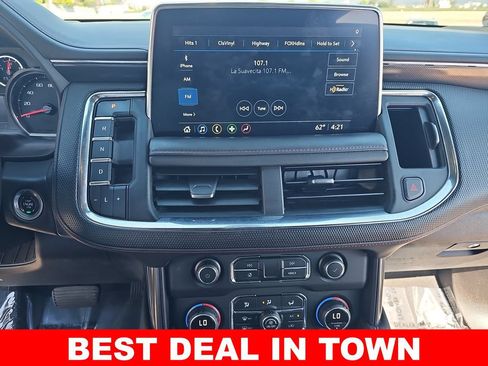 Used 2021 Chevrolet Suburban RST AWD/4WD image 21