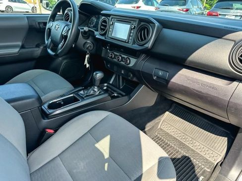 Used 2018 Toyota Tacoma SR w/ SR Convenience Package RWD image 23