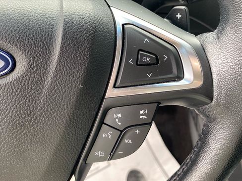 Used 2020 Ford Edge SEL w/ Convenience Package AWD/4WD image 18