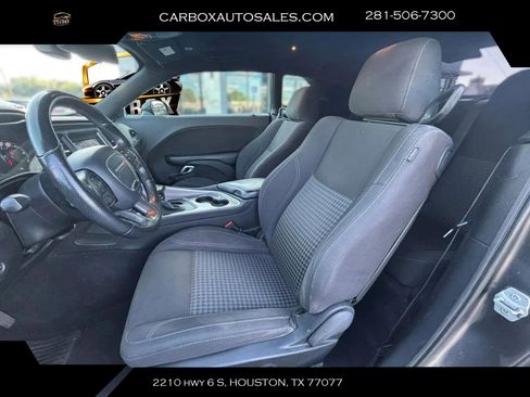 Used 2019 Dodge Challenger SXT w/ Blacktop Package RWD image 17