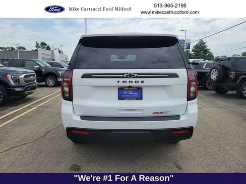 Used 2024 Chevrolet Tahoe RST w/ Luxury Package AWD/4WD image 4