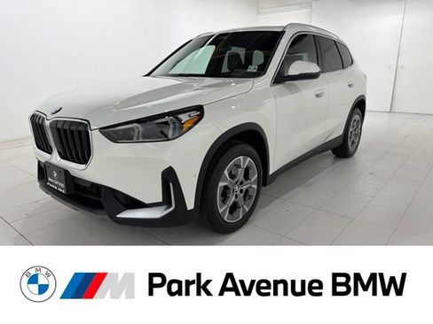 Certified 2023 BMW X1 xDrive28i w/ Convenience Package AWD/4WD image 1