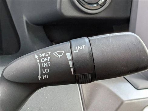 Certified 2024 Toyota Tacoma SR5 image 10