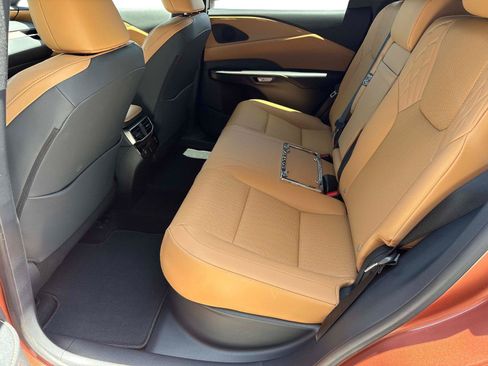 Used 2025 Lexus RX 350 Premium w/ Accessory Package (Z1) FWD image 15