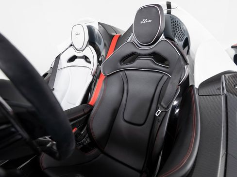 Used 2021 McLaren Elva image 36