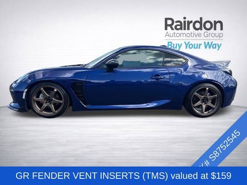 Used 2025 Toyota GR86 Premium w/ ALL Weather Mat Package (TMS) RWD image 4