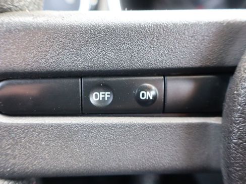 Used 2007 Ford Mustang Coupe RWD image 25