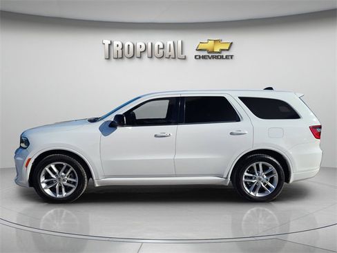 Used 2023 Dodge Durango GT image 2