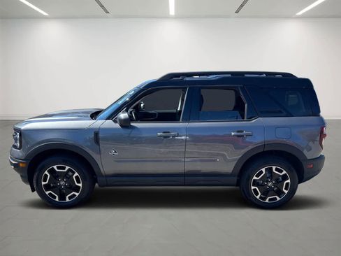 Used 2022 Ford Bronco Sport Outer Banks w/ Tech Package AWD/4WD image 3
