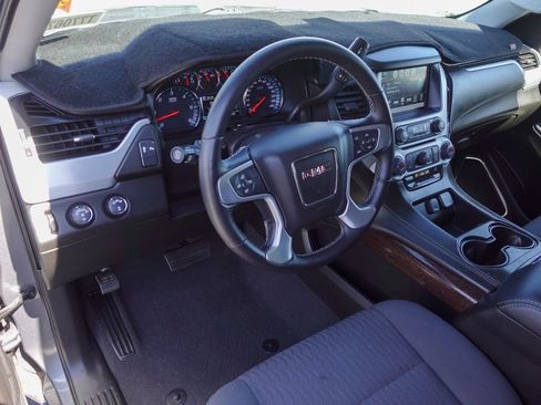 Used 2019 GMC Yukon SLE AWD/4WD image 10