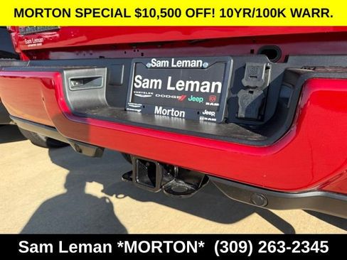 New 2026 RAM 2500 Laramie w/ Night Edition AWD/4WD image 12