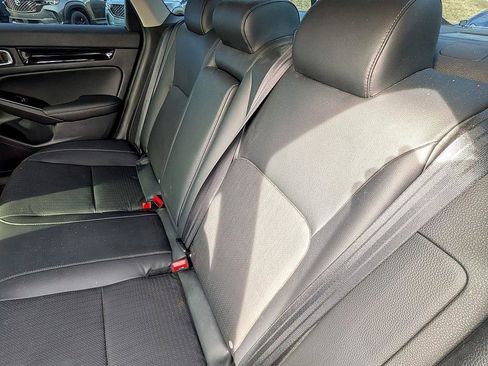 Used 2022 Honda Civic Touring image 28