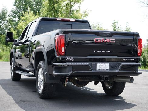 Used 2022 GMC Sierra 2500 Denali image 5