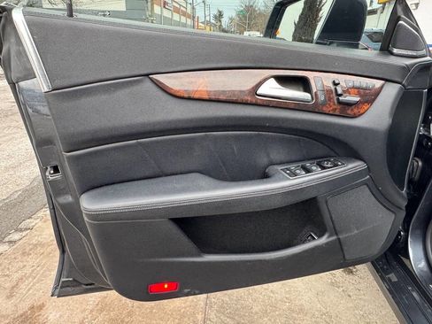 Used 2014 Mercedes-Benz CLS 550 image 23