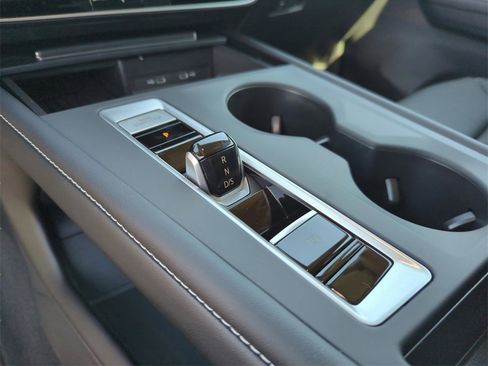 New 2026 Volkswagen Atlas SE image 31