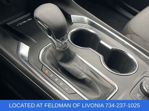 Certified 2023 Chevrolet Traverse LT FWD image 15