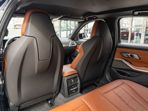 Used 2025 BMW M3 Competition image 17