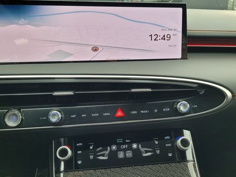New 2026 Genesis GV70 3.5T Sport Prestige AWD/4WD image 22