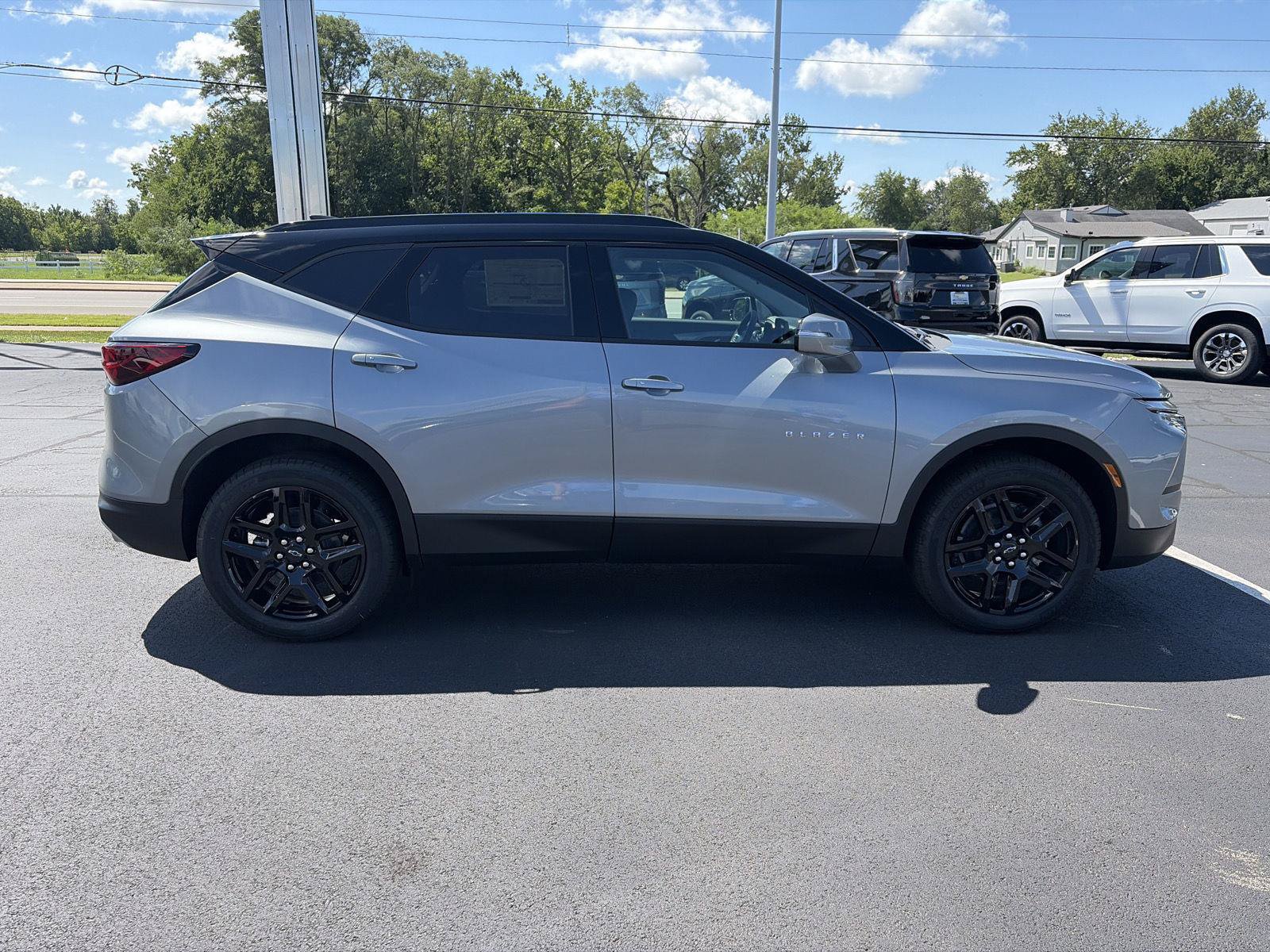New 2026 Chevrolet Blazer LT w/ LPO, Floor Liner Package AWD/4WD image 2