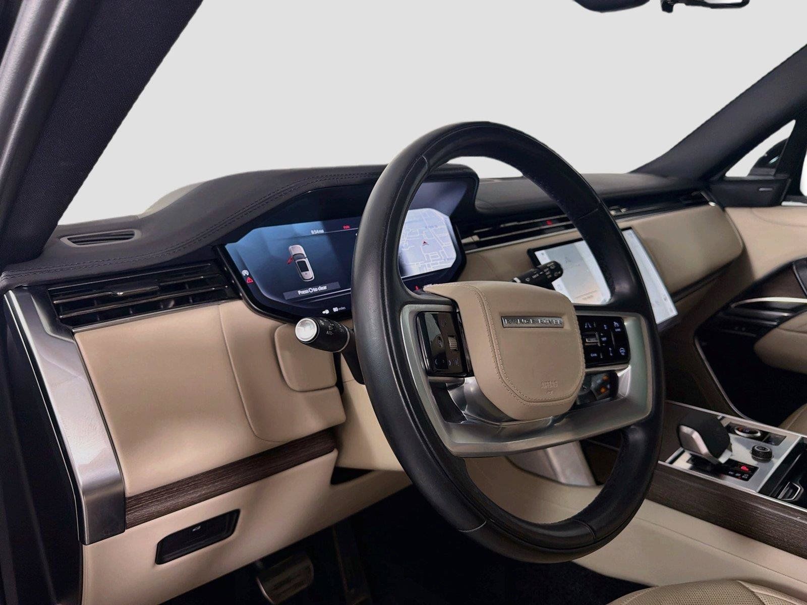 Certified 2023 Land Rover Range Rover SE AWD/4WD image 9