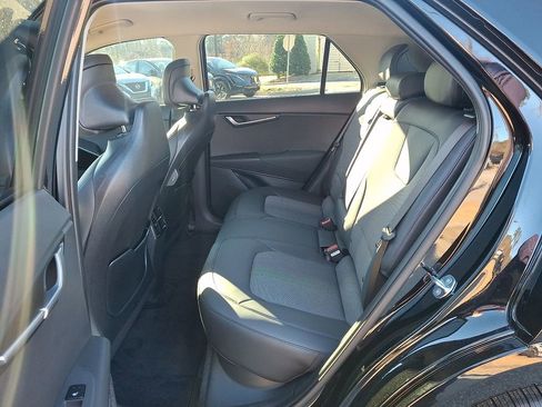 Used 2025 Kia Niro Wind w/ Wind Preserve Package image 10