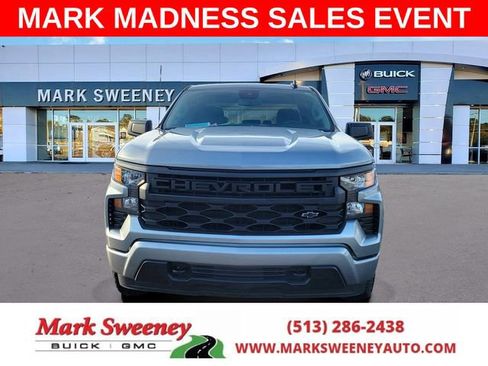 Used 2025 Chevrolet Silverado 1500 Custom w/ Turbomax Blackout Package image 2