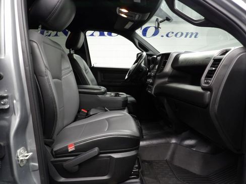 Used 2024 RAM 3500 Tradesman w/ Chrome Appearance Group AWD/4WD image 23