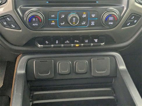 Used 2019 Chevrolet Silverado 2500 High Country w/ Duramax Plus Package image 45