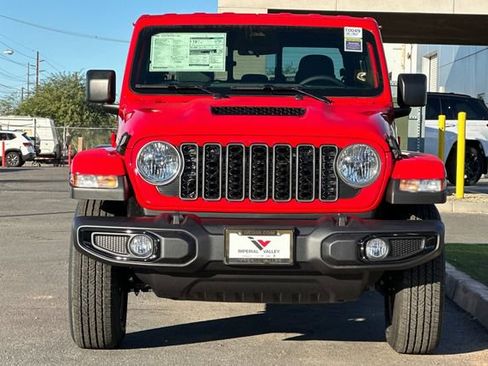 New 2026 Jeep Gladiator Sport AWD/4WD image 12