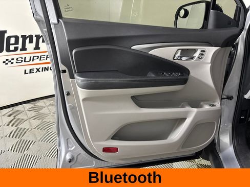 Used 2019 Honda Pilot EX-L image 9