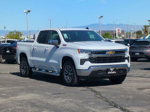 New 2026 Chevrolet Silverado 1500 LT image 2