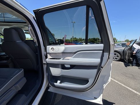 Used 2023 Lincoln Navigator L Black Label AWD/4WD image 51