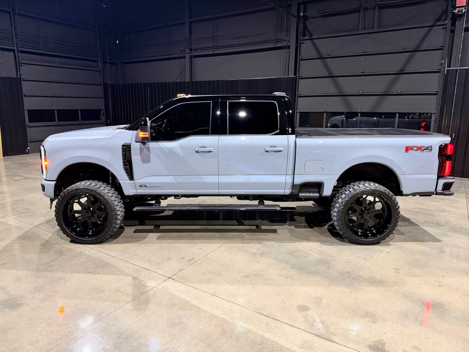 Used 2026 Ford F250 Platinum AWD/4WD image 25
