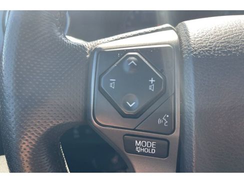 Used 2019 Toyota Tacoma TRD Off-Road w/ Technology Package RWD image 35