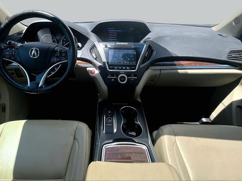 Used 2018 Acura MDX FWD image 16