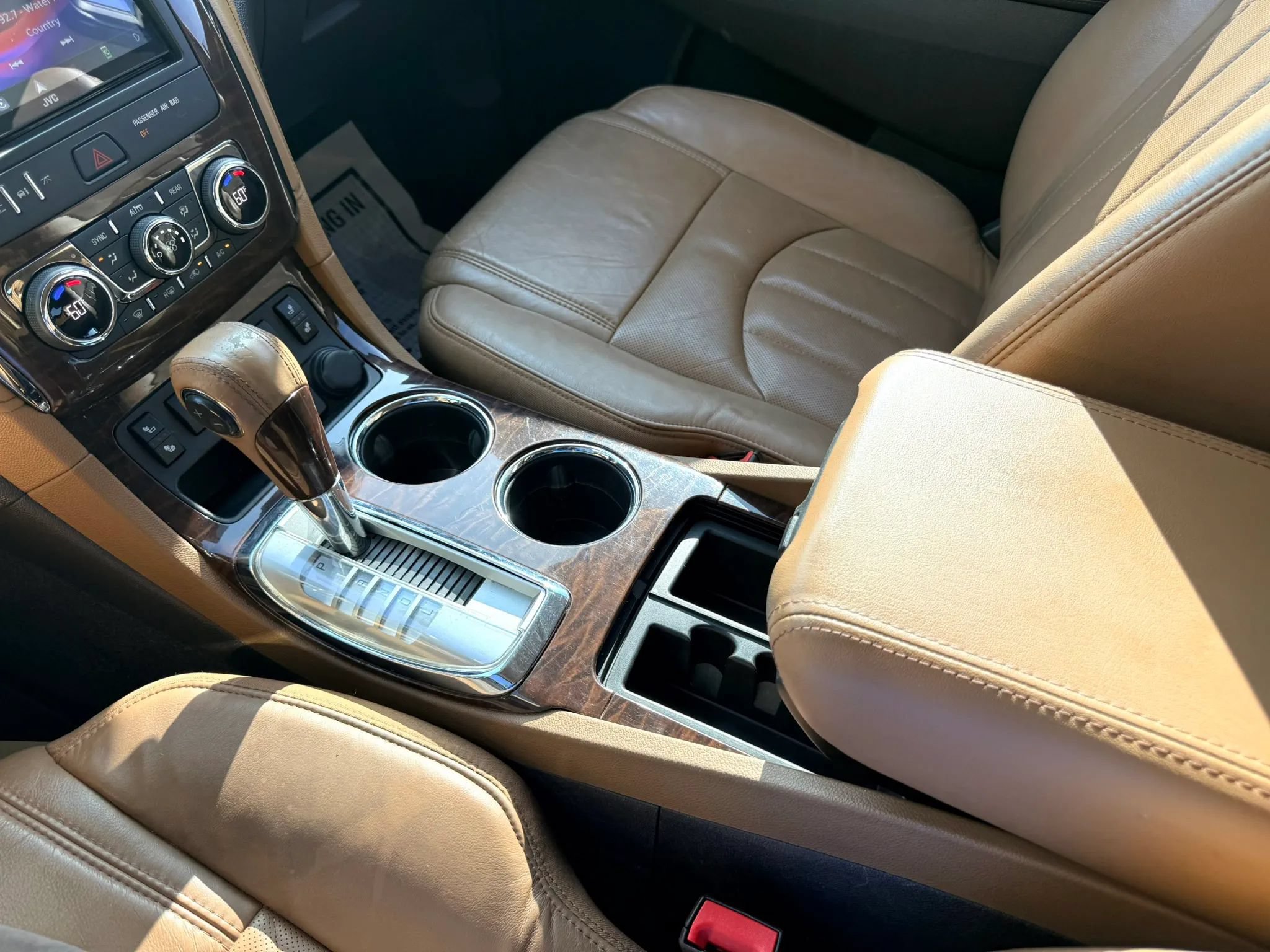 Used 2016 Buick Enclave Leather FWD image 23