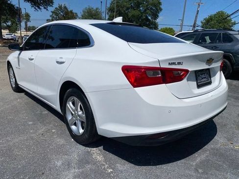 Used 2024 Chevrolet Malibu LT FWD image 3