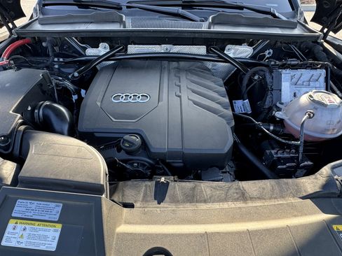 Used 2024 Audi Q5 2.0T Premium w/ Convenience Package image 34
