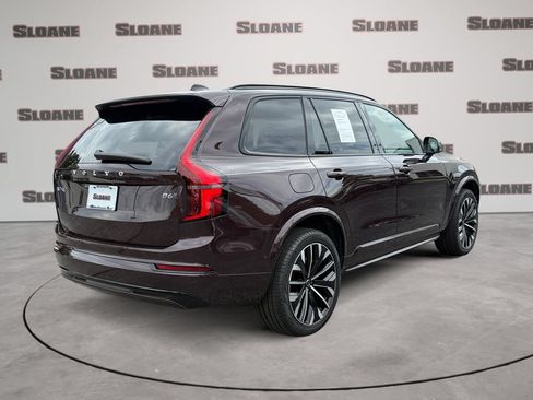 Used 2026 Volvo XC90 B6 Ultra w/ Protection Package AWD/4WD image 5
