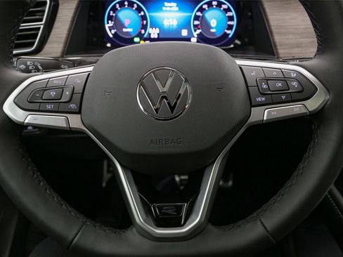 New 2026 Volkswagen Atlas SEL Premium R-Line image 23