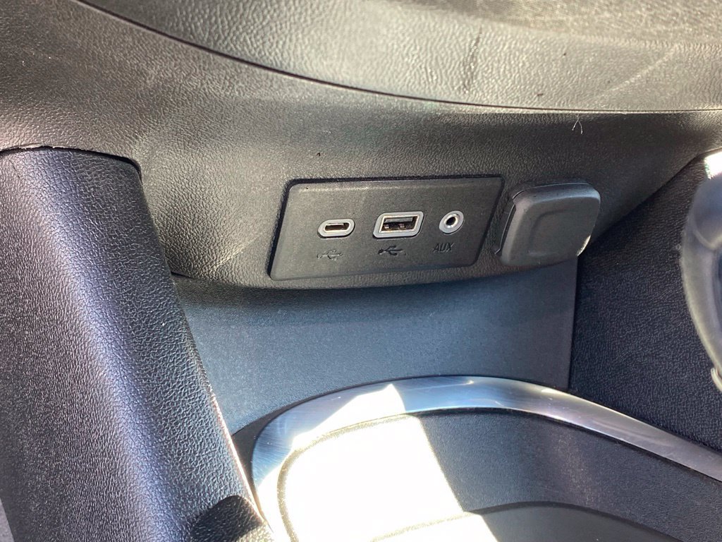 Used 2024 Chevrolet Malibu LT FWD image 21