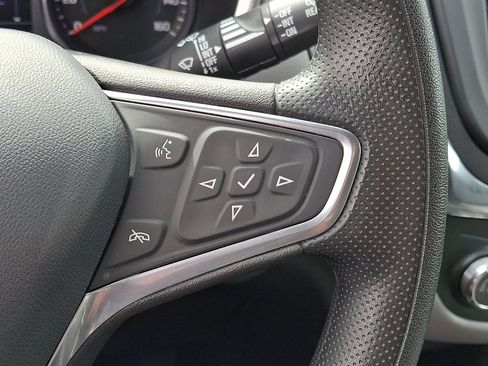 Used 2023 Chevrolet Equinox LS w/ LS Convenience Package image 20