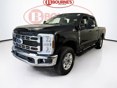 Used 2025 Ford F250 XLT AWD/4WD image 6